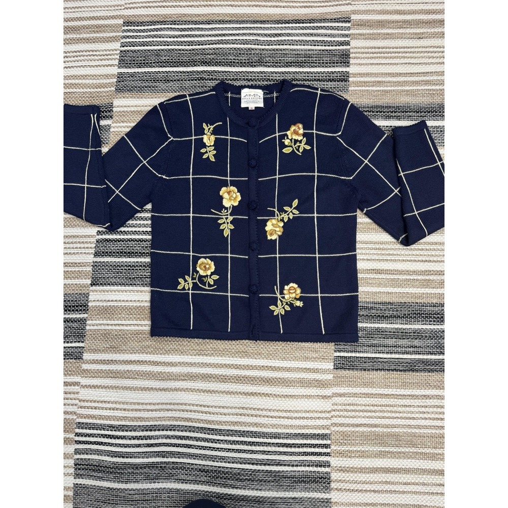 Vintage Susan Bristol Cardigan Sweater Women's Small Blue Embroidered Floral 90s